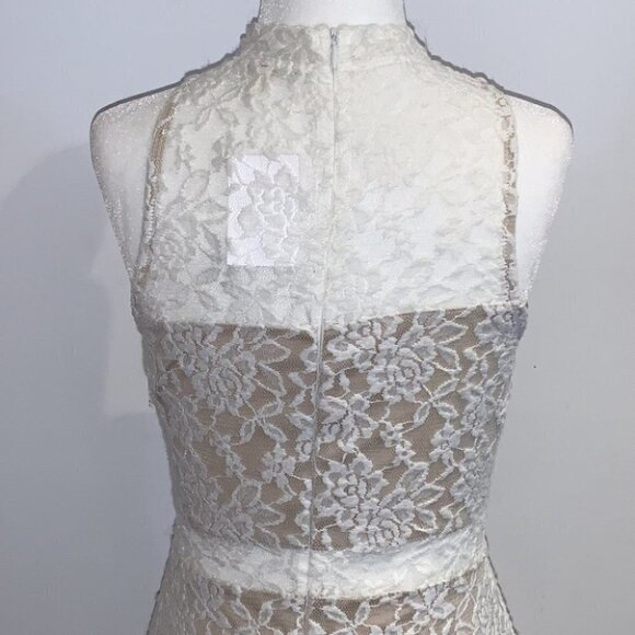 LOVE fire white lace sleeveless mock neck midi dress size Medium - Picture 6 of 16